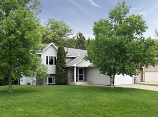 1217 109th Ln NW, Coon Rapids, MN 55433