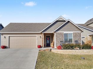 415 N Daylily Dr, Lawrence, KS 66049
