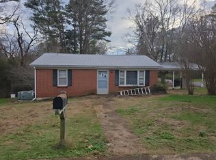 110 Atkinson Hts, Centerville, TN 37033