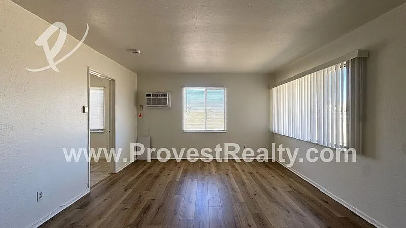1 bed, 1.0 bath, 615 sqft, $1,050 — Photo 4