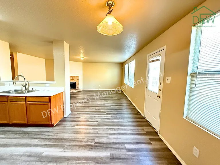 3625 Clydesdale Dr — Photo 6