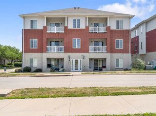 4369 York Pl, Iowa City, IA 52245