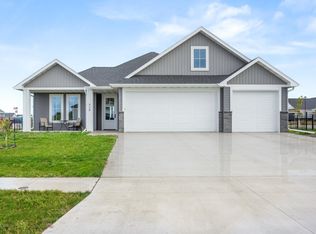 428 Audrey Dr, Mapleton, ND 58059