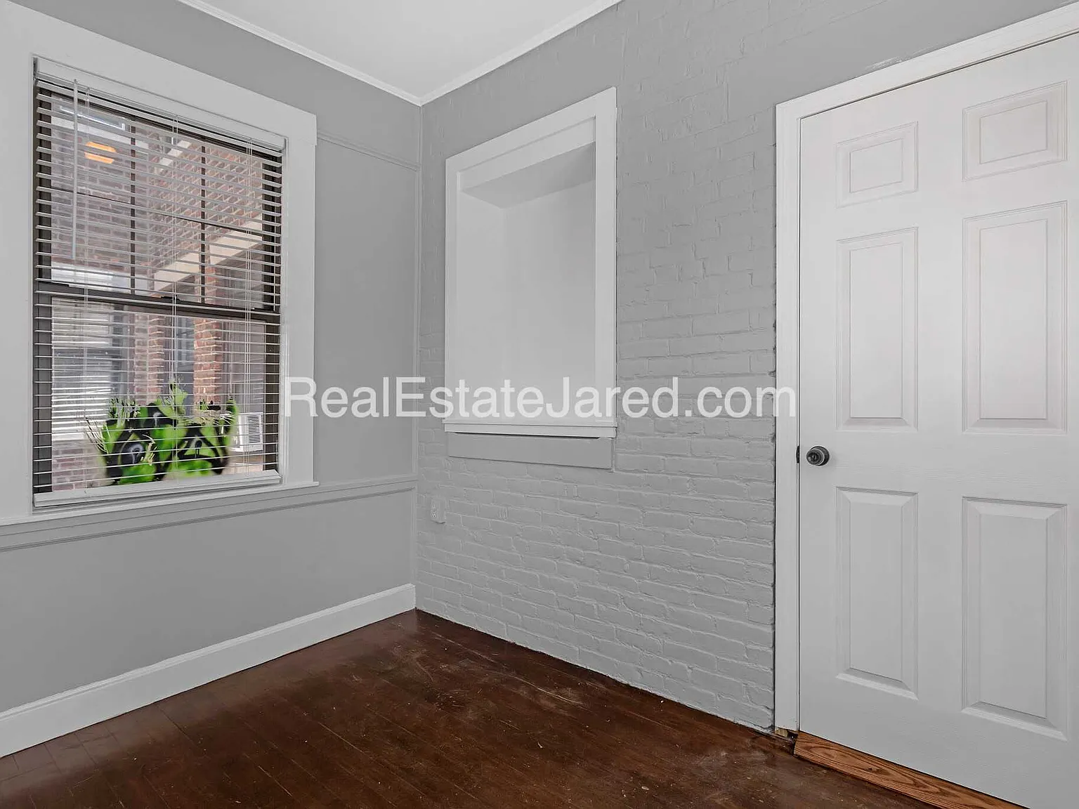 4 bed, $6,000 — Photo 4