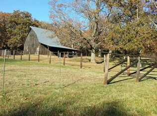 1166 Peacock Rd, Saint Clair, MO 63077