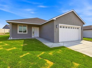 2119 S Elm Pl, Kennewick, WA 99337