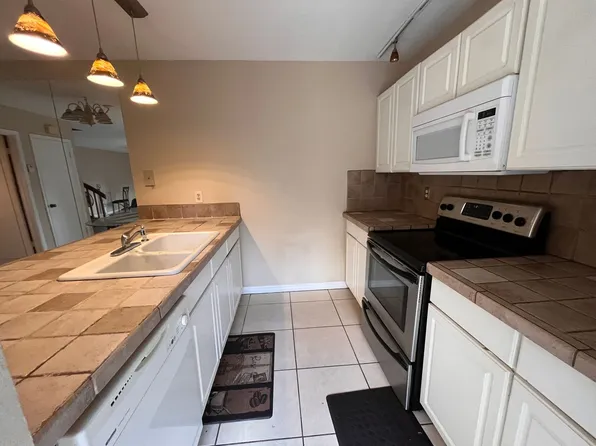 5373 Bamboo Ct, Orlando, FL 32811