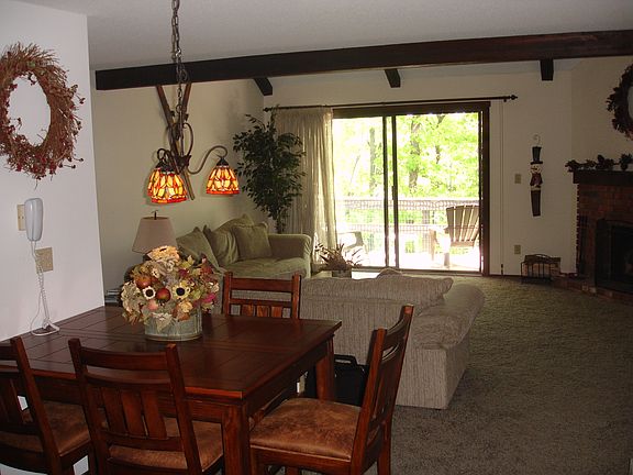 Great Rm w/ Brick Fireplace!