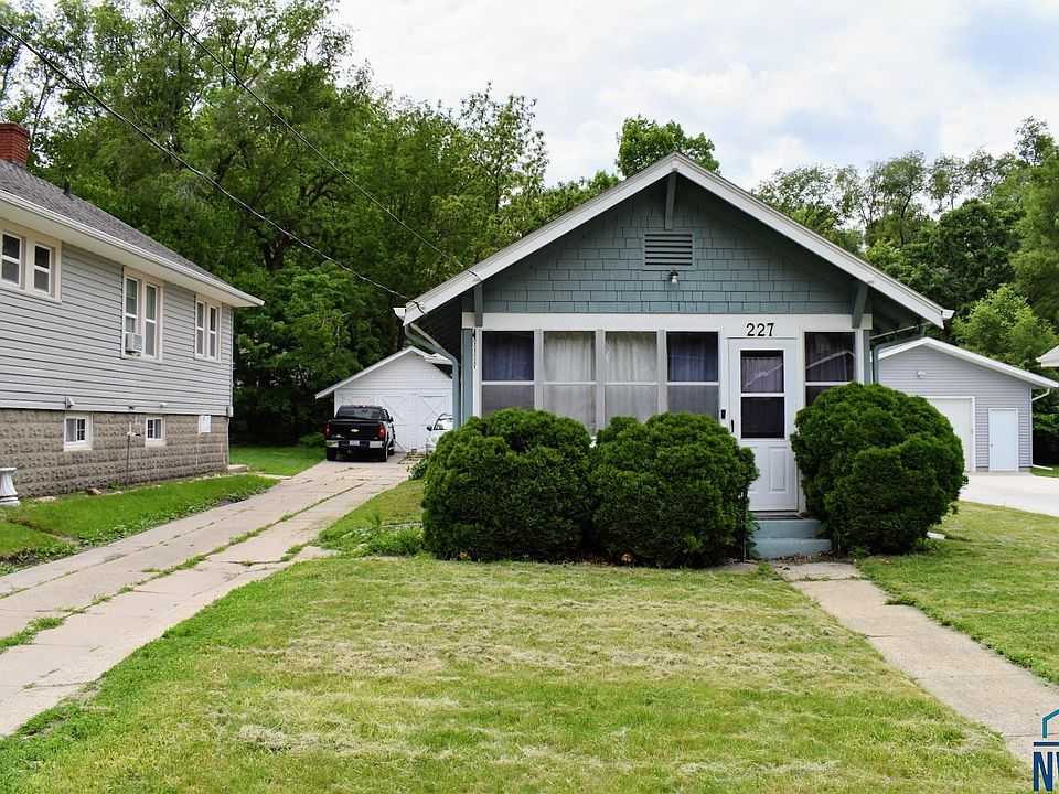 1st image of 227 S Judd St