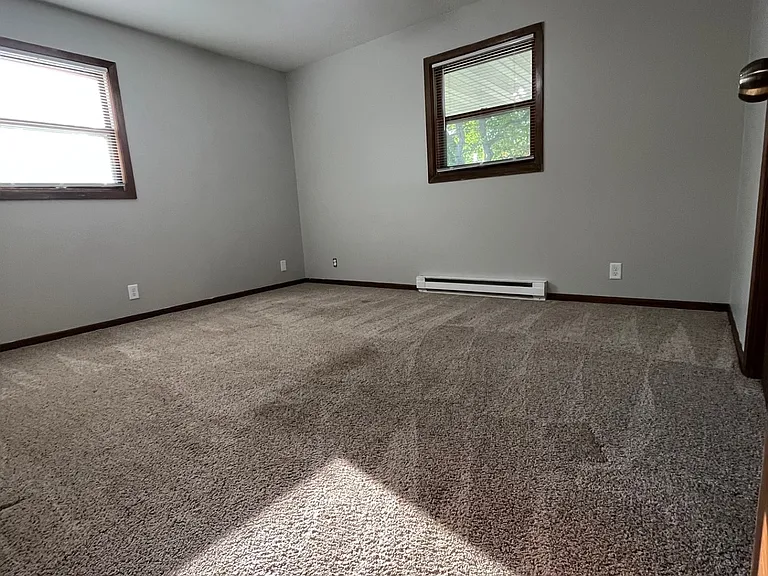 1226 Grissom Dr — Photo 7