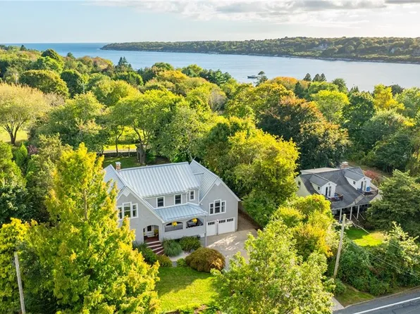 149 Hamilton Ave, Jamestown, RI 02835