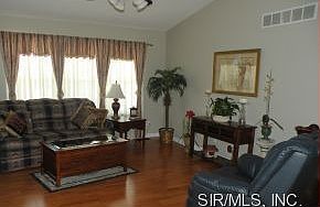 4th image of 361 Vermillion Dr