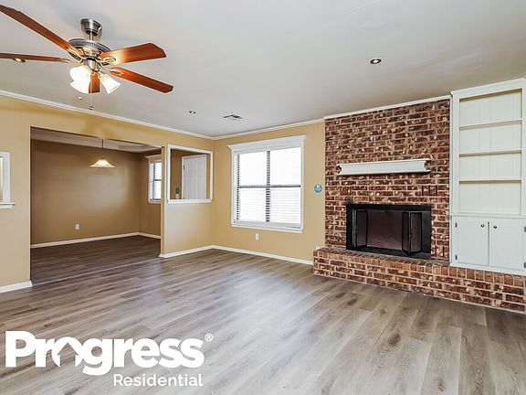 5th image of 12604 Whispering Hollow Dr