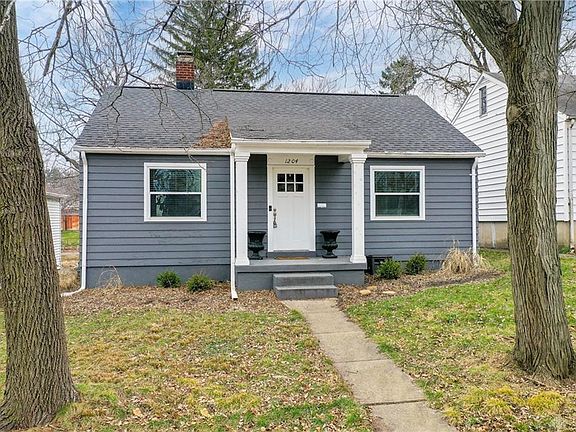 2nd image of 1204 Highland Ave