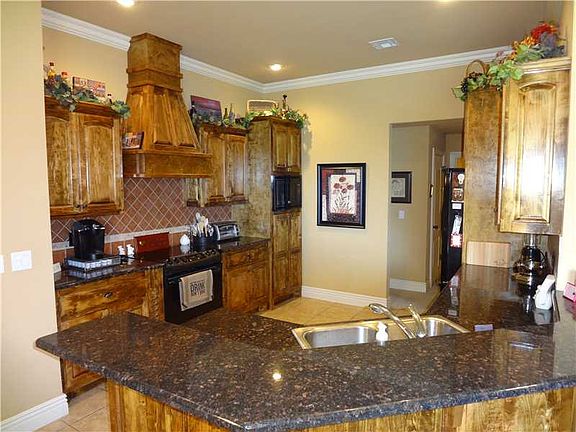 5th image of 6404 Hearth Falls Dr