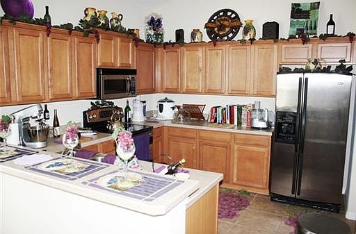 4th image of 5561 Burlwood Dr