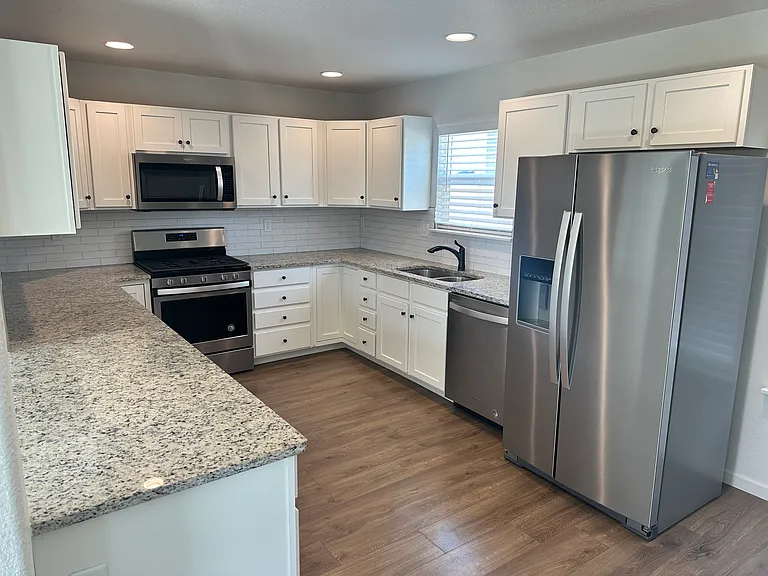 4319 Sunflower Rd — Photo 4