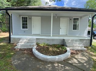 1806 Hicks Cir, Roxboro, NC 27573