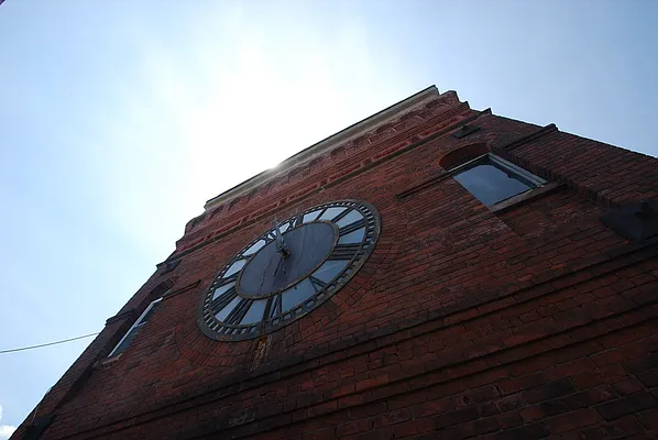 Rented by Bohemia Realty Group | media 32