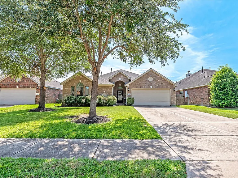 119 Emerald Loch Ln — Photo 45