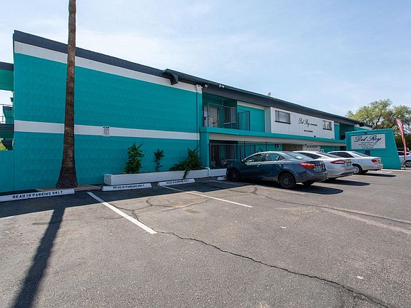 2nd image of 840 N Alvernon Way APT 226