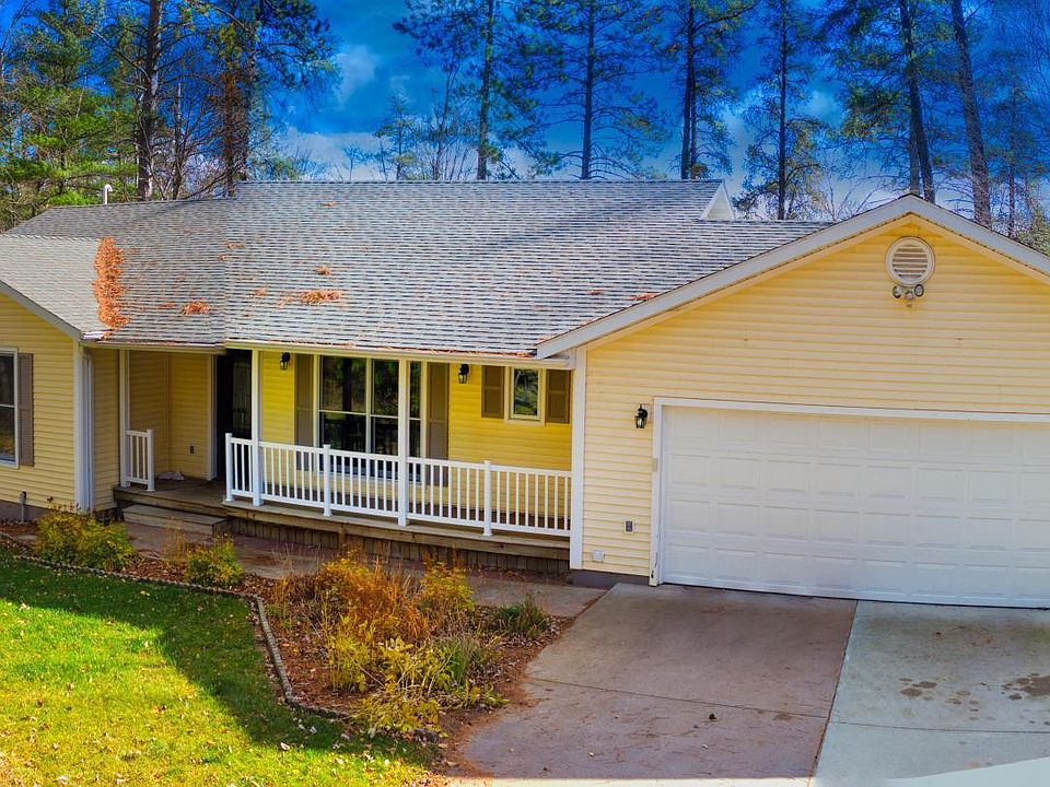 1st image of 7050 Riverview Dr NE