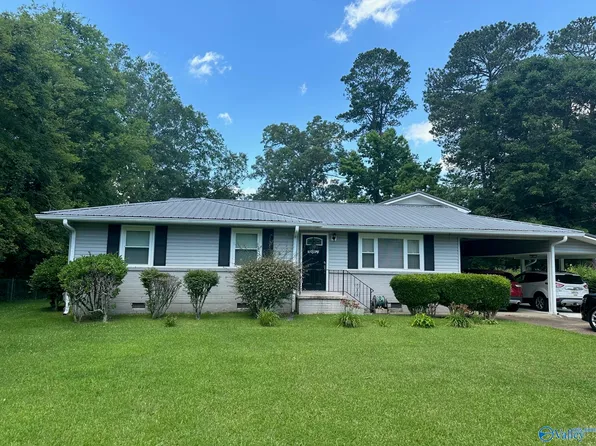 804 Williams Ave, Rainbow City, AL 35906