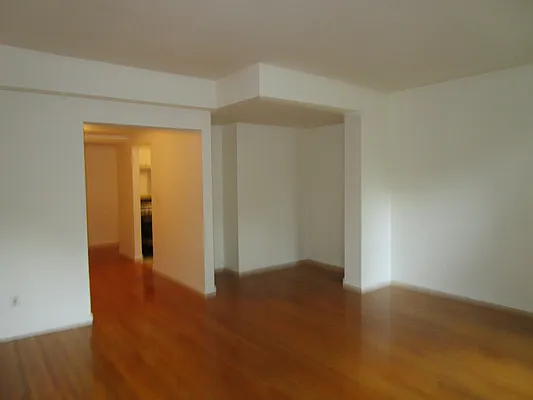 Rented by Rita S Citrin, LREB | media 4