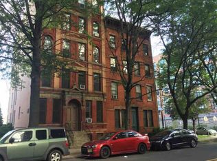 263 10th St #102, Jersey City, NJ 07302