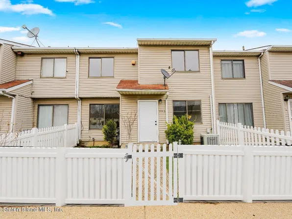 694 Elbe Ave #A, Staten Island, NY 10304