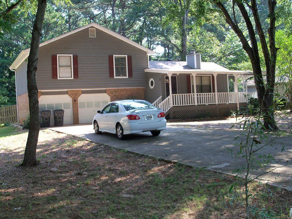 Front View of Home