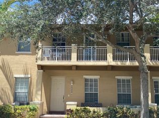 2407 NW 7th St, Boynton Beach, FL 33426