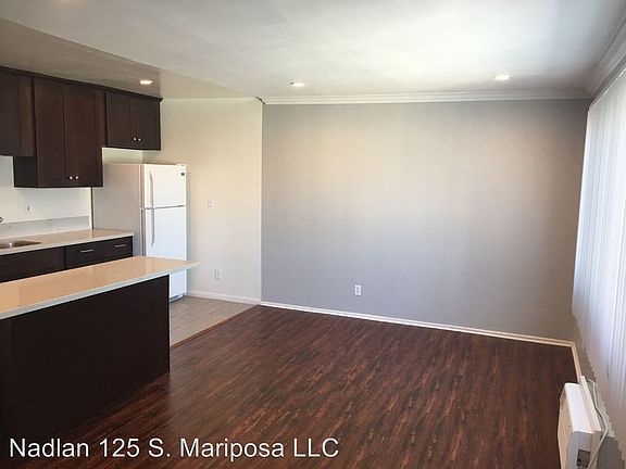 5th image of 125 S Mariposa Ave APT 23