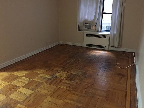 5th image of 2350 Ocean Ave #D10