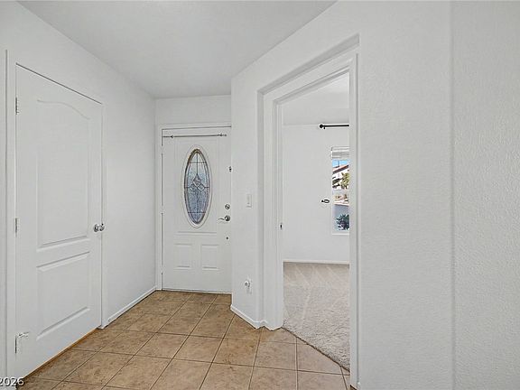 5th image of 620 Magrath St