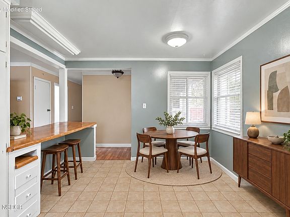 5th image of 1412 W Nectarine Ave