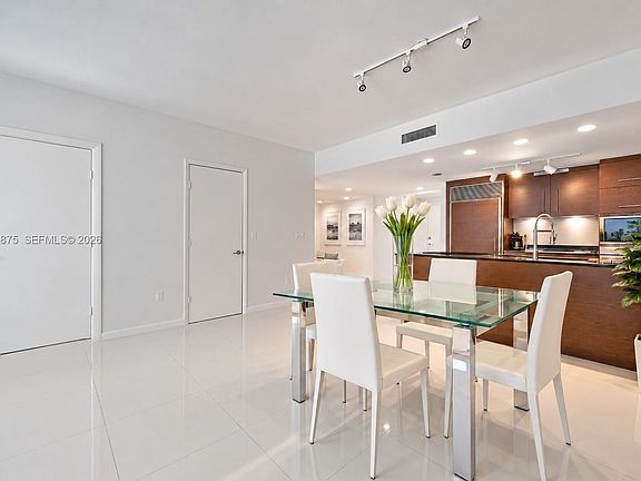 2nd image of 465 Brickell Ave APT 5105