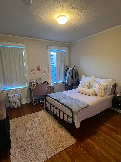 2 bed, $3,100 — Photo 4