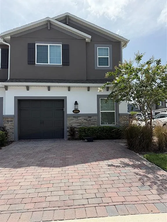 4 bed, 3.0 bath, 1801 sqft, $2,900 — Photo 3
