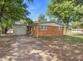 6049 N East Park View St, Wichita, KS 67219