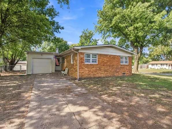 6049 N East Park View St, Wichita, KS 67219