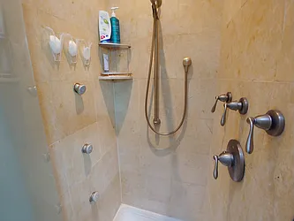 Rented by Halvatzis Realty