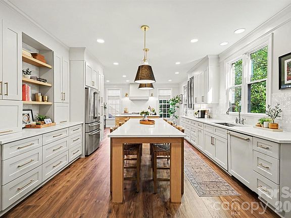 5th image of 16619 Flintrock Falls Ln