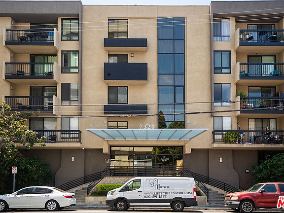 2nd image of 7320 Hawthorn Ave APT 425
