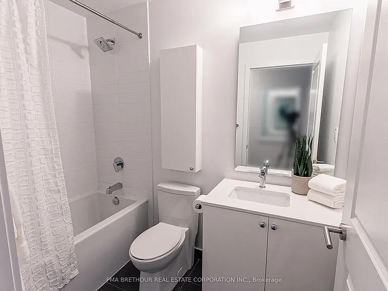 2799 Kingston Rd #615 — Photo 13
