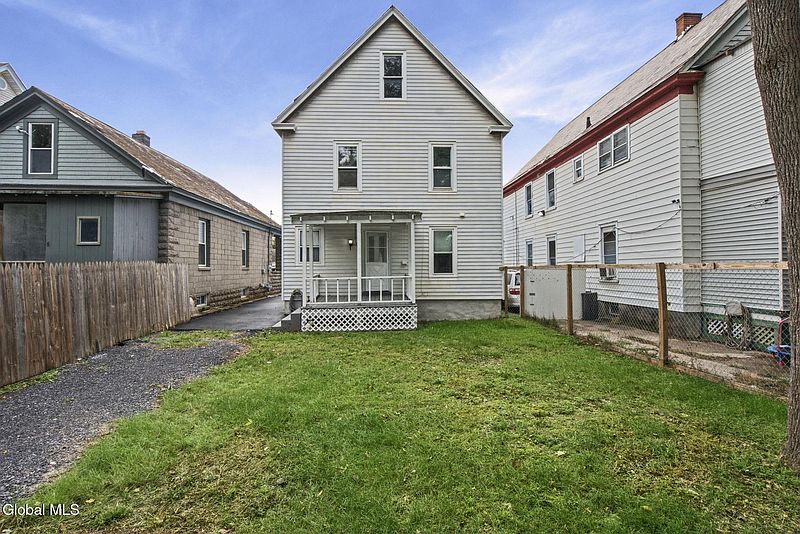 2nd image of 963 Maple Avenue
