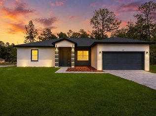 9651 W Pineview Way, Dunnellon, FL 34434