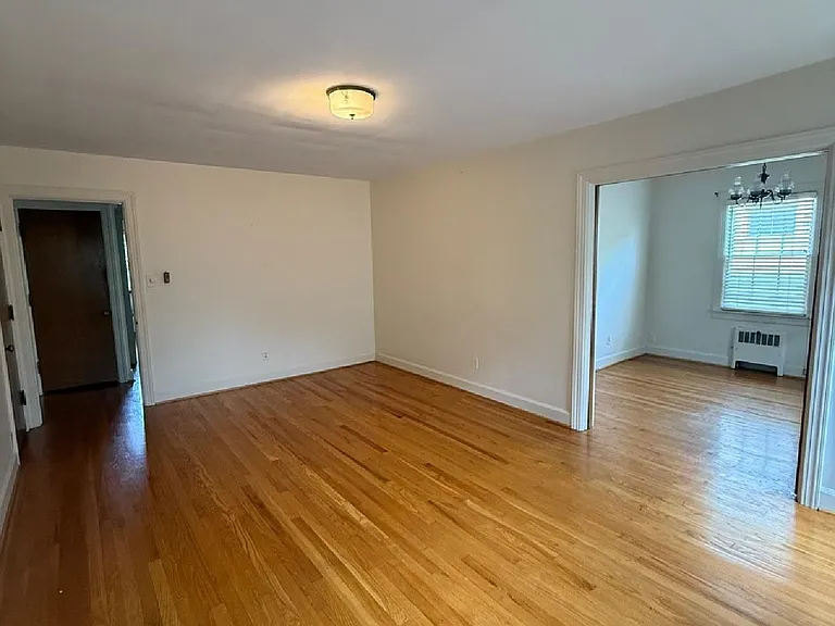 237 McDowell Rd #4 — Photo 4
