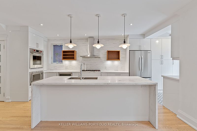 Toronto House for rent - 3 Bedrooms — photo 12