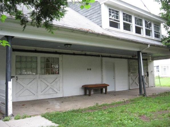 9 Oaklyn Ave